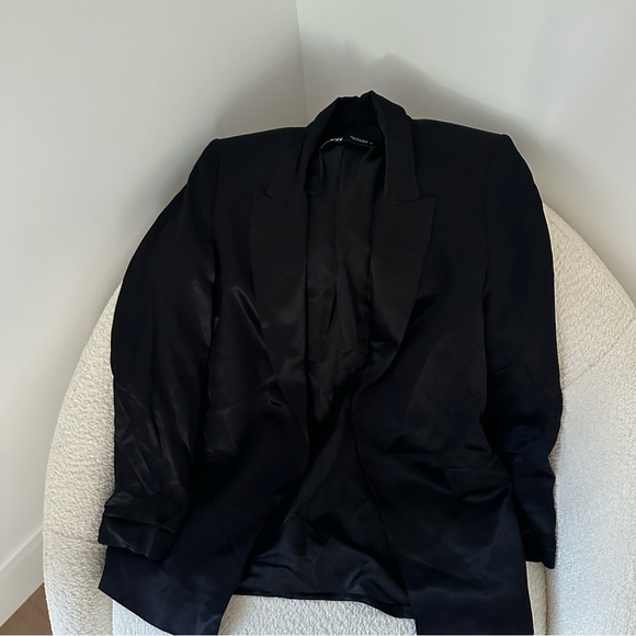 ZARA Satin Blazer - Picture 3 of 4